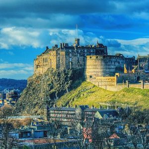 HD-wallpaper-edinburgh-castle-scotland-city-hill-houses-building-clouds-sky